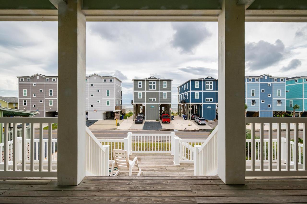 Beach Joy By Oak Island Accommodations Exterior photo