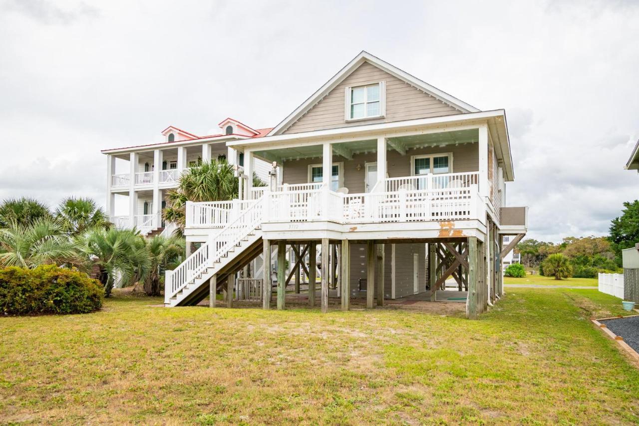 Beach Joy By Oak Island Accommodations Exterior photo