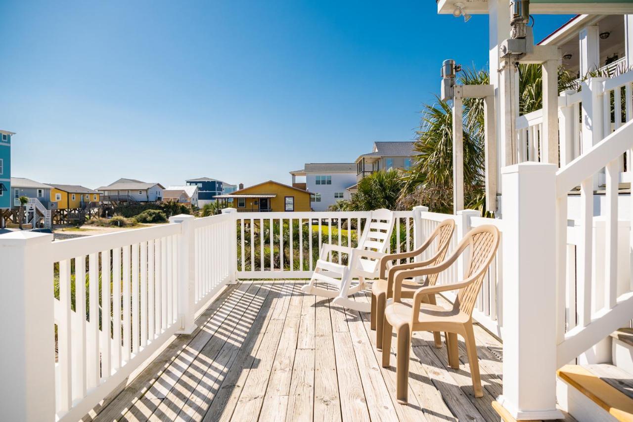 Beach Joy By Oak Island Accommodations Exterior photo