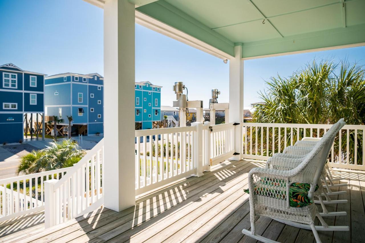 Beach Joy By Oak Island Accommodations Exterior photo